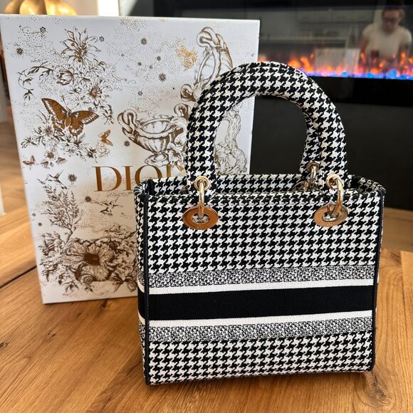 DIOR Medium Lady D-Lite Bag  Black and White Houndstooth Embroidery - Picture 8 of 11